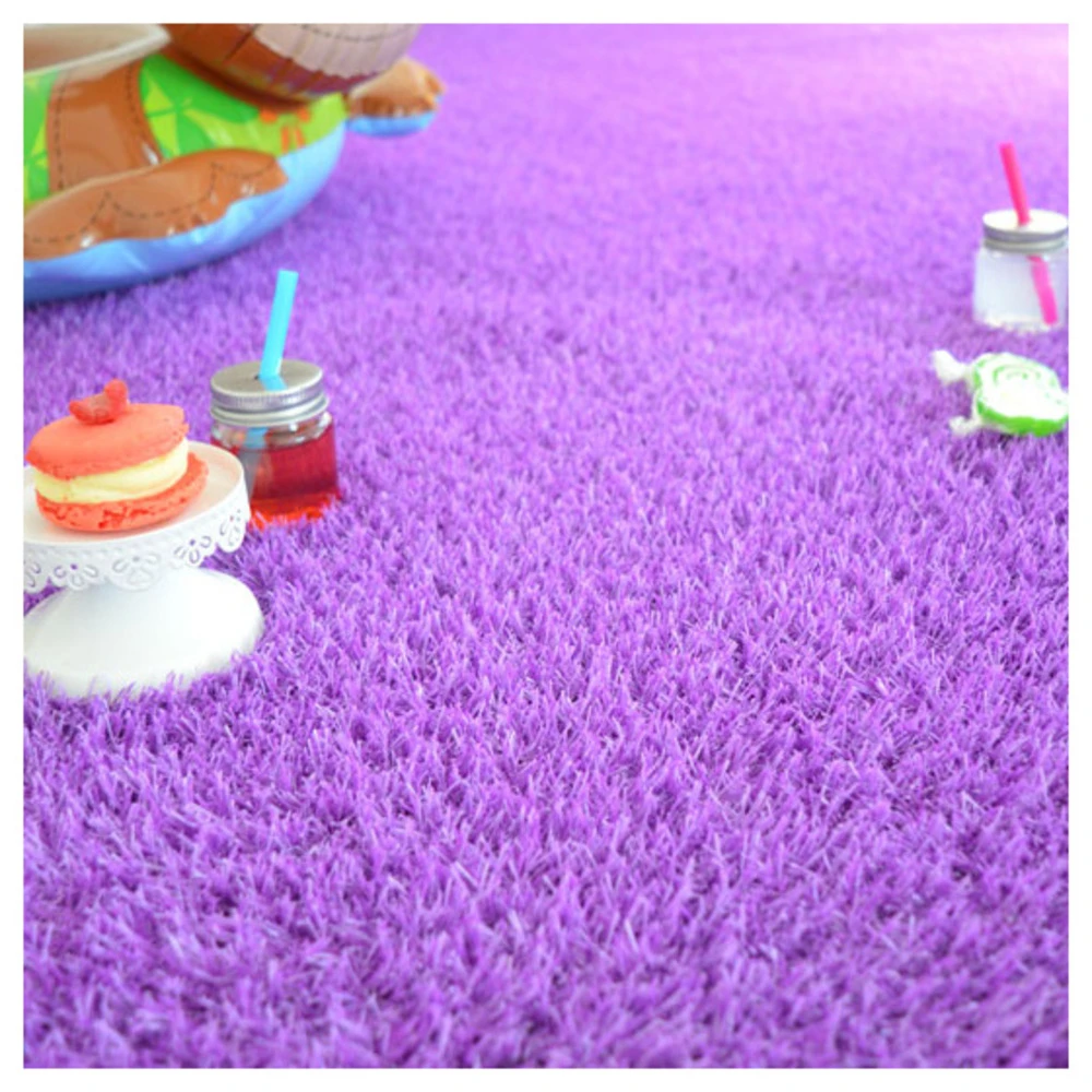 Gazon Synthétique Happy Party - Couleur Violet - Classé Feu - 20mm - 2m X 6m 5 Gazon Synthétique Happy Party - Couleur Violet - Classé Feu - 20mm - 2m X 6m – Image 3